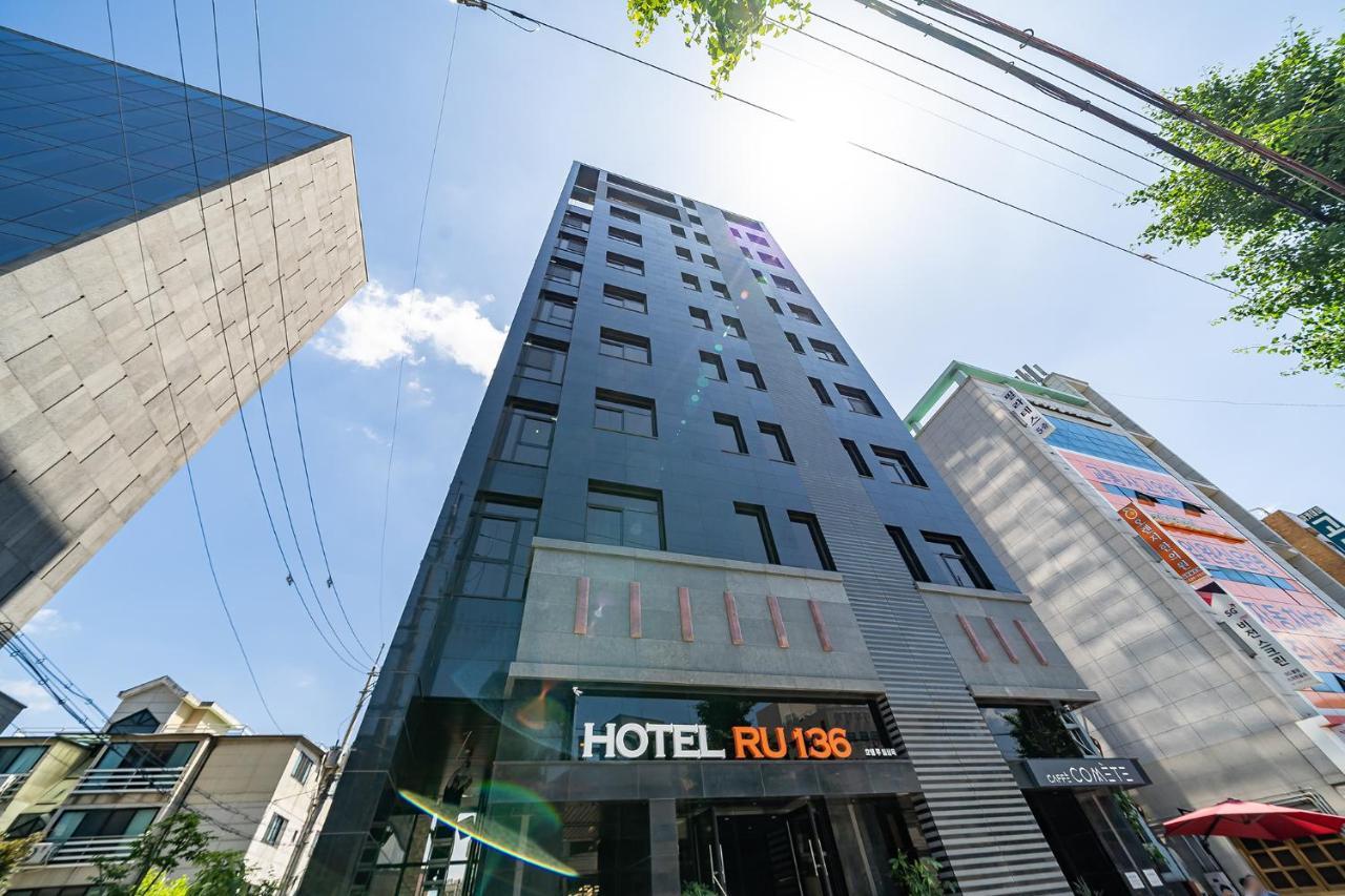 Hotel Ru136 Сеул Экстерьер фото